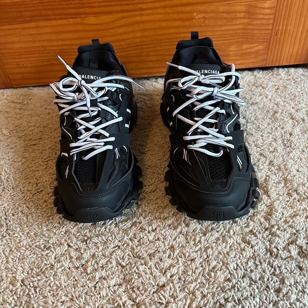 Balenciaga Track Black and white